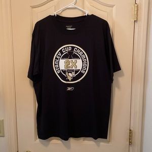 NWT vintage penguins t shirt